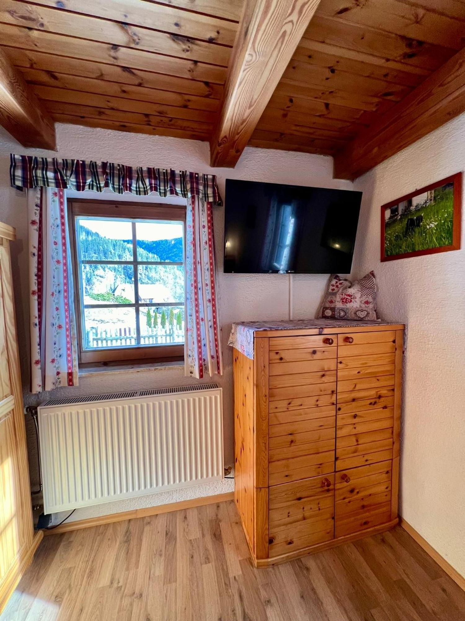 Umundumhuette Villa Katsch an der Mur Luaran gambar